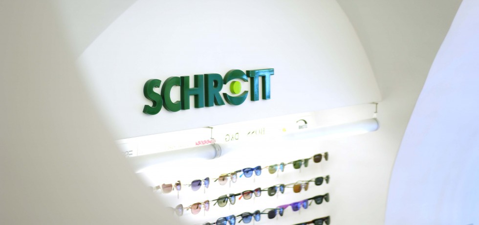 Optik Schrott - Sehzentrum Bozen - Optometrie Südtirol